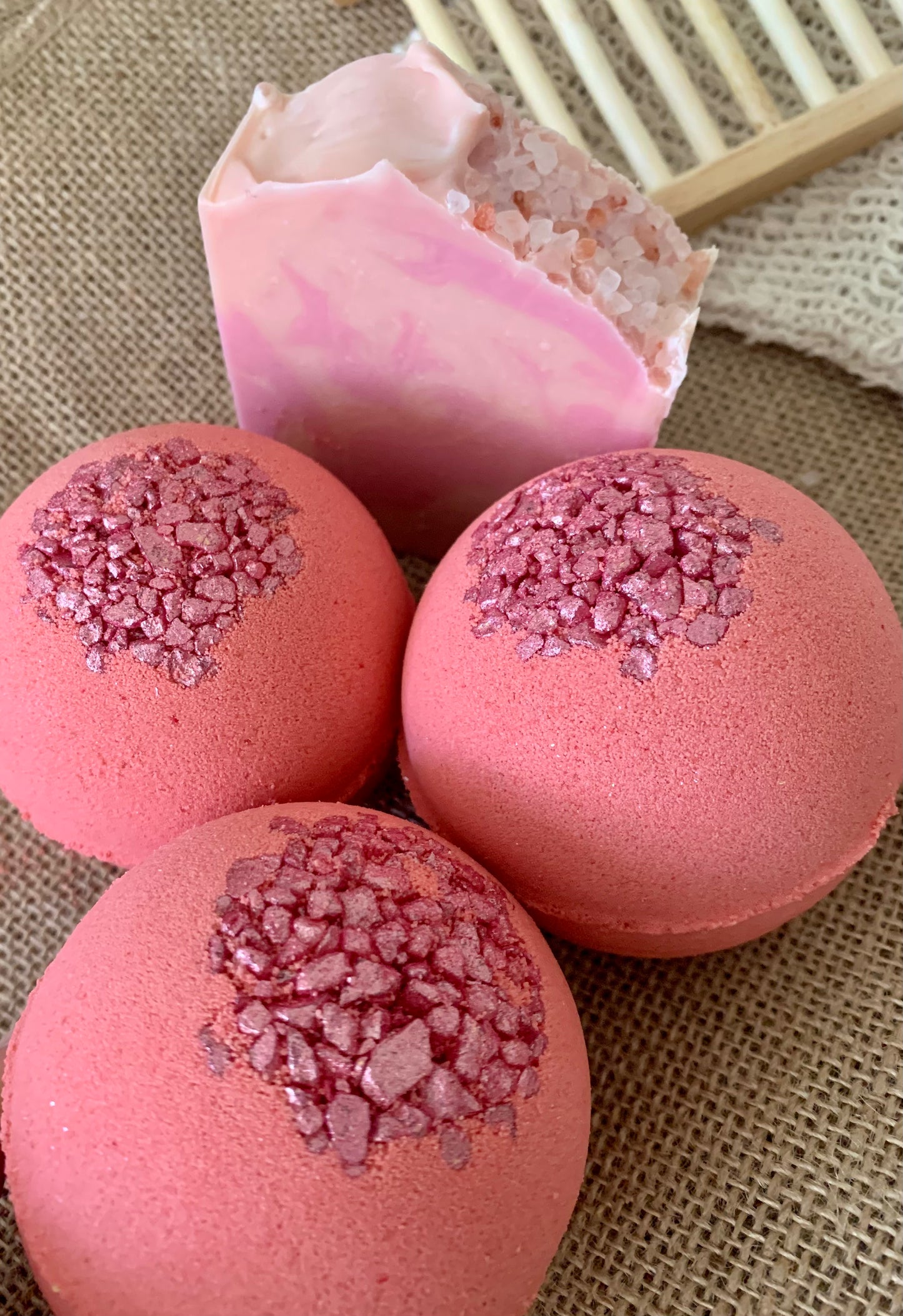 Pink Grapefruit Bath Bomb