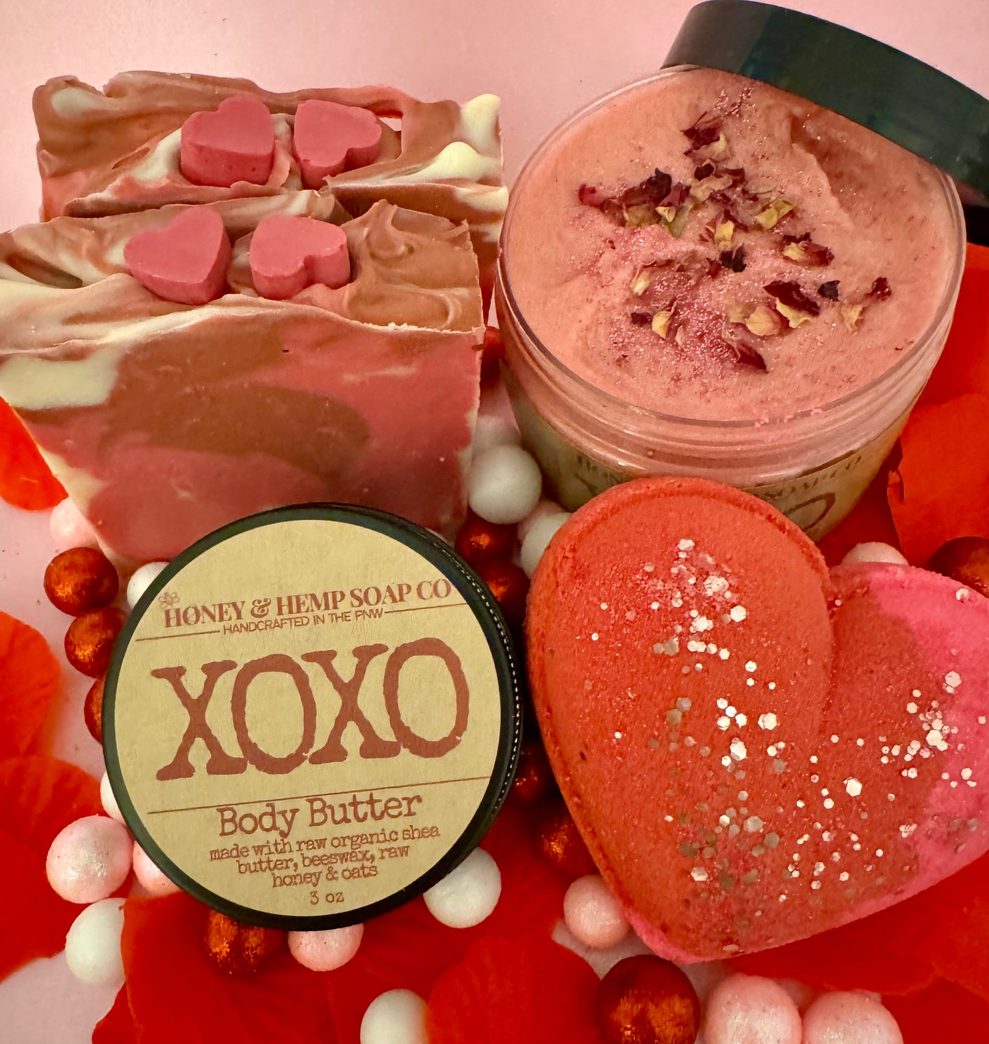 XOXO Bath Bomb