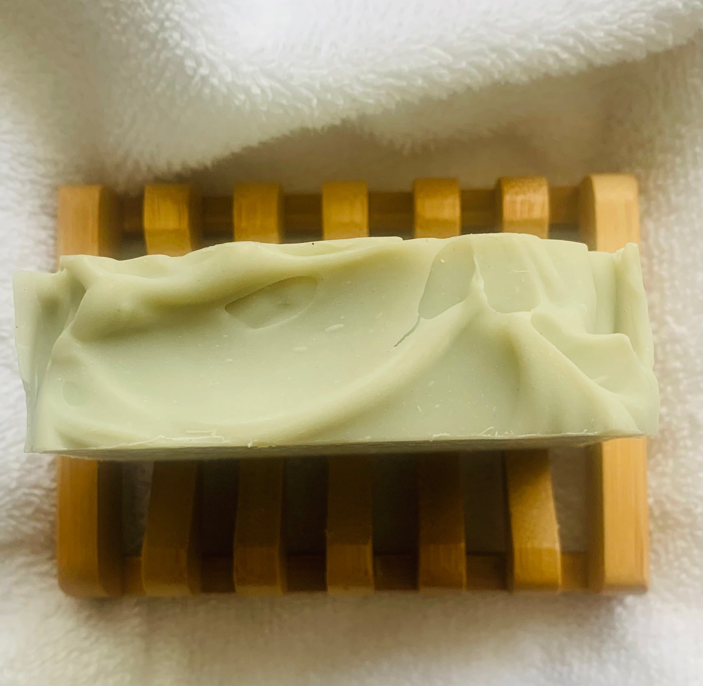 Bamboo soap dish